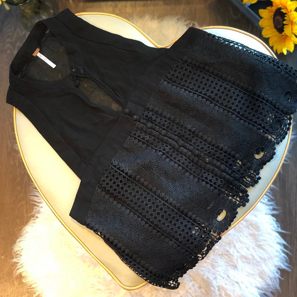 Essential Lace - Picture 6 of 6